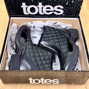 Totes Women's Slope 7M Waterproof Winter Snow Boots